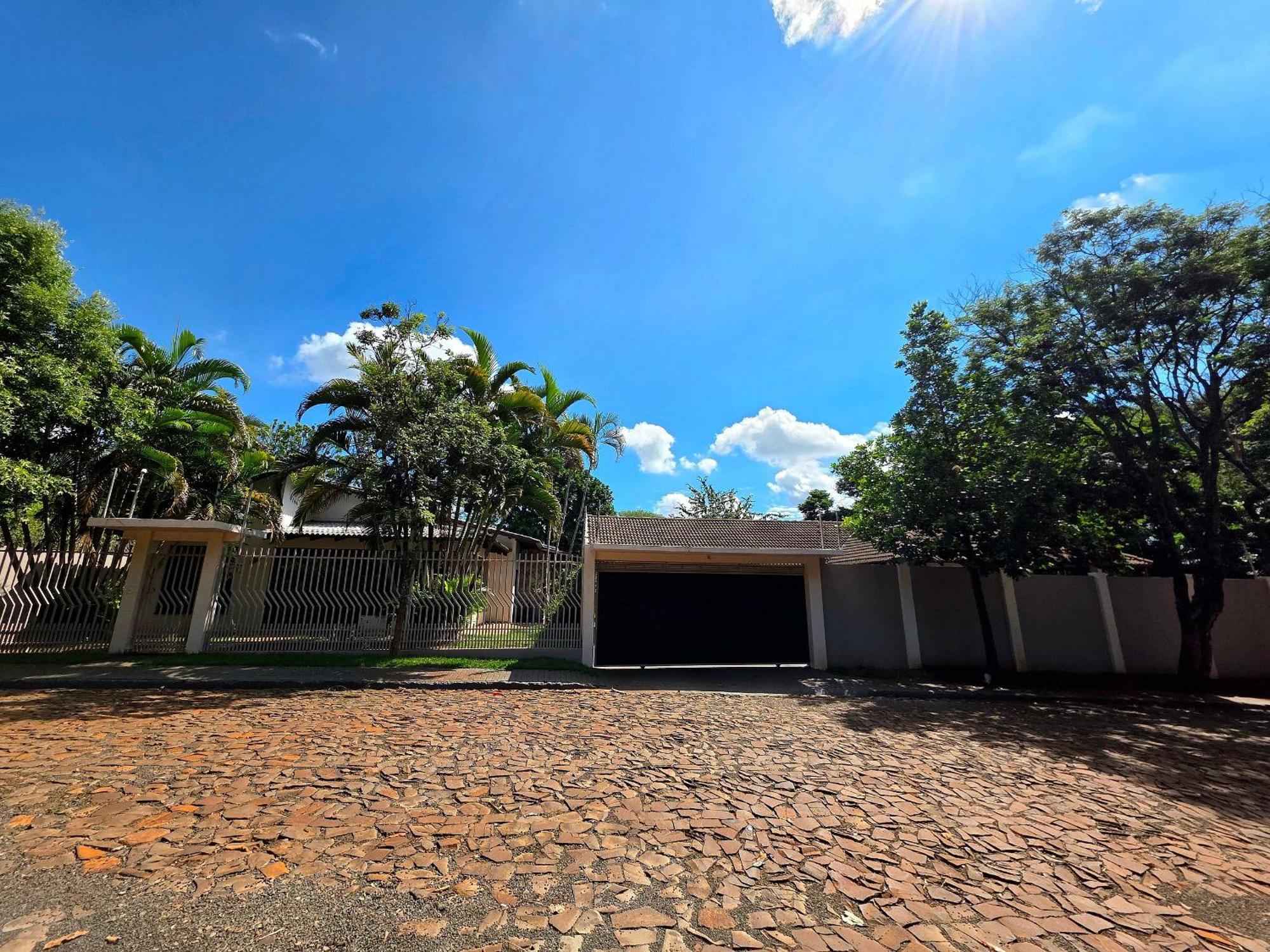 Casa de férias 7 Quartos - ótima área De Lazer Prox Centro E Cataratas Foz do Iguaçu